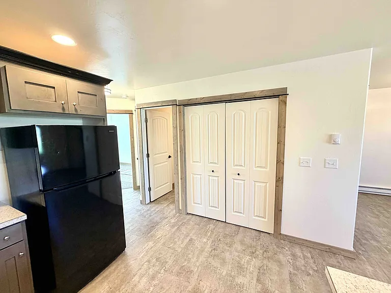 1040 Enterprise Dr #3 — Photo 7
