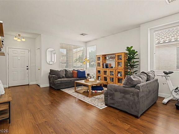 2nd image of 1291 Anastasia St