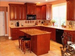 1160 Windsor Rd, Mechanicsburg, PA 17050