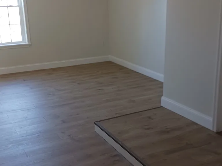 401 Howard St — Photo 19