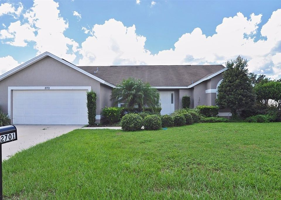 1st image of 2701 Pine Brush Dr
