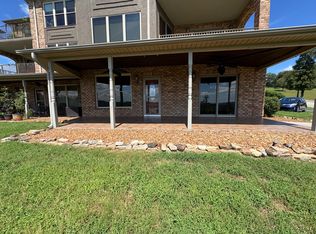2814 Lake Pointe Dr, Kingston, TN 37763