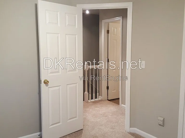 2160 Denson Ln S — Photo 20
