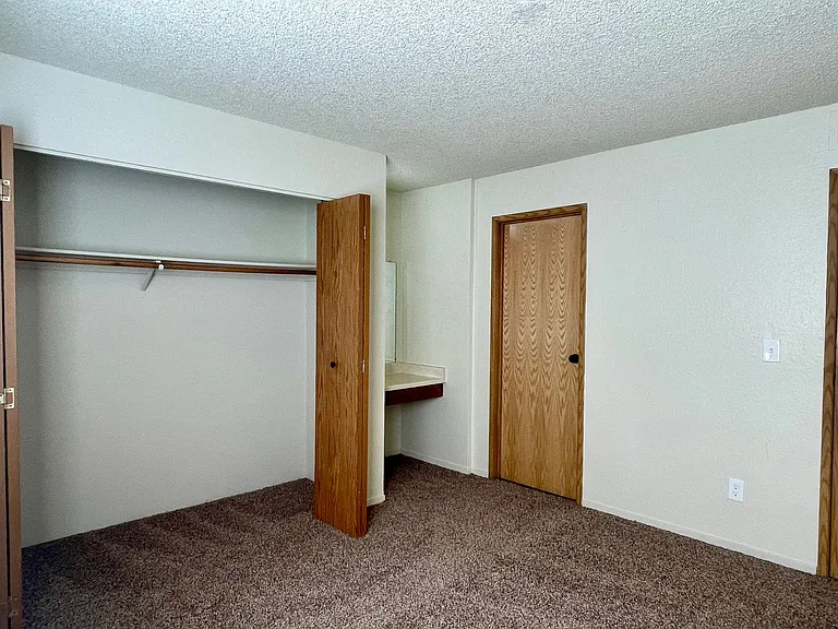 1740 & 1758 Bramble Pl — Photo 11