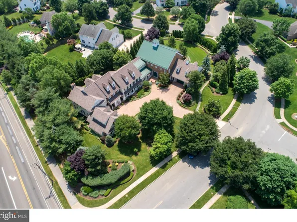 628 Windsock Way, Moorestown, NJ 08057