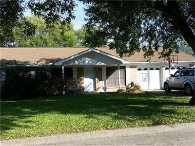 2422 16th Ave N, Texas City, TX, 77590