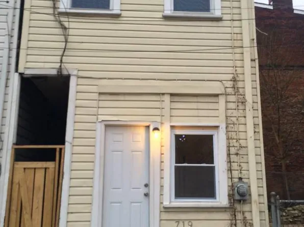 719 Moravian Way, Pittsburgh, PA 15212