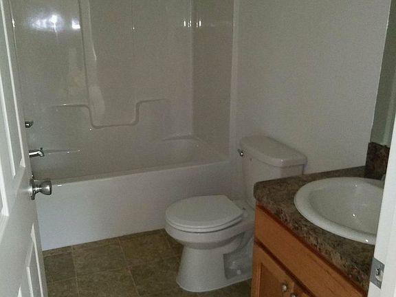 5th image of 202 Marion Oaks Mnr