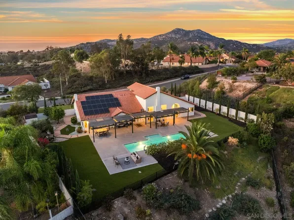 12893 Palisades Ct, Poway, CA 92064