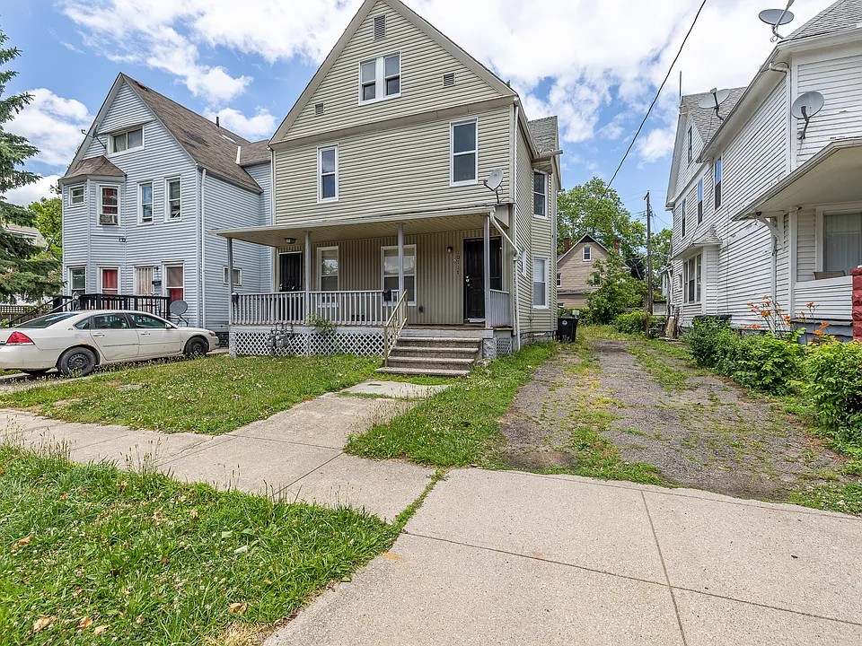 10117 Hampden Ave