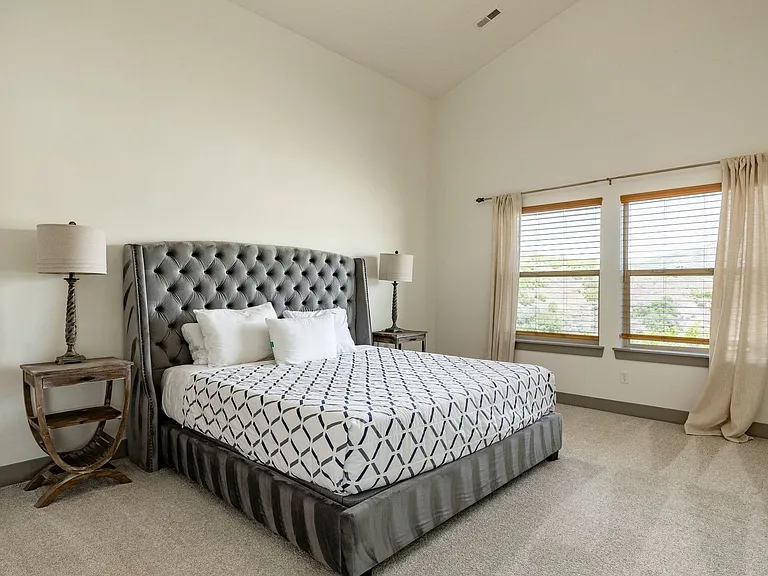 1490 W Alpine Ave — Photo 4
