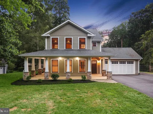 11953 Falling Creek Dr, Manassas, VA 20112