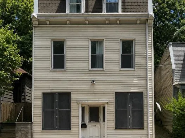 2212 Ravine St, Cincinnati, OH 45219