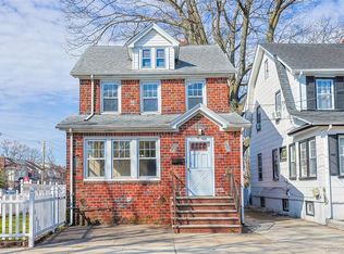 96 Colonial Road, Floral Park, NY