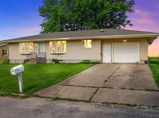 110 S Locust St, Bennett, IA 52721