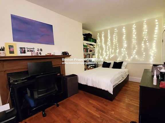 66 Myrtle St. #4 Boston - Beacon Hill Unit Photo 2