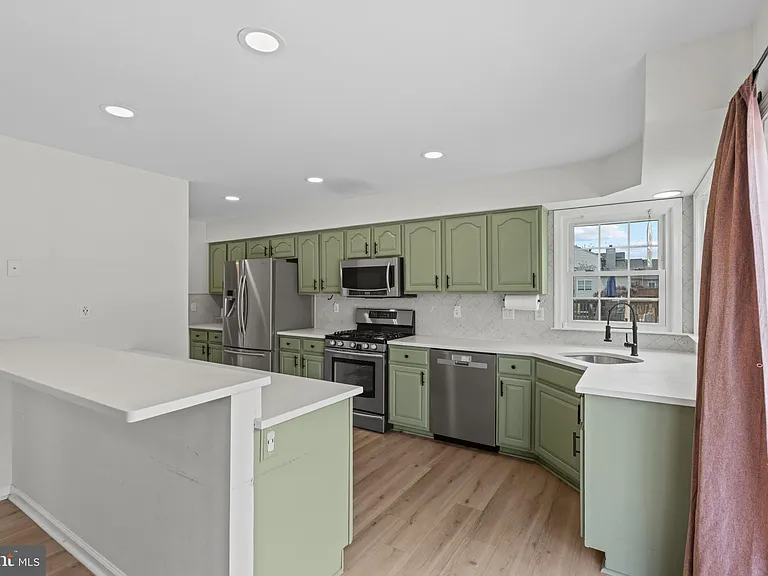 751 Hickory Limb Cir — Photo 4