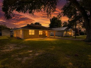 510 E Nezpique St, Jennings, LA 70546