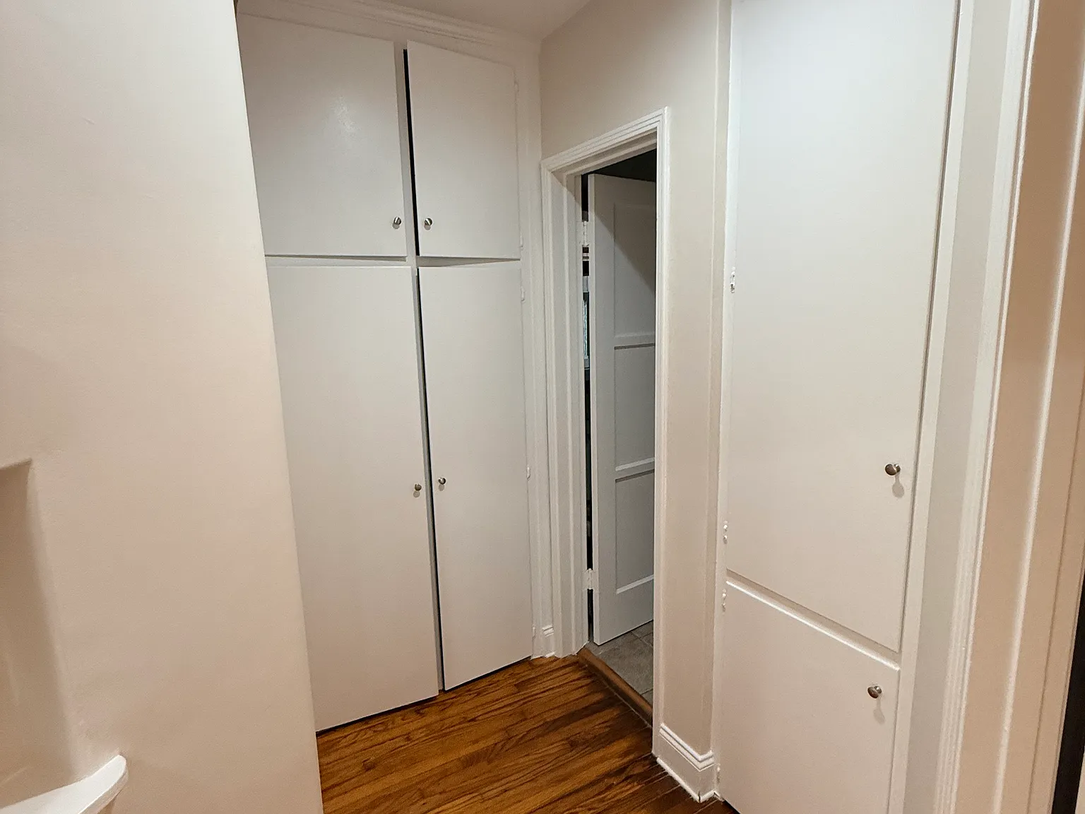 1011 Pearl St — Photo 3
