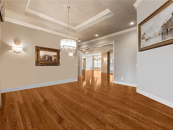 4th image of 2207 Riverfront Ln