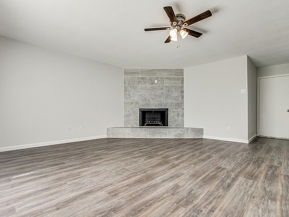 3rd image of 5208 Worley Dr
