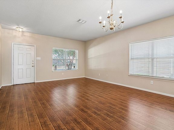 3rd image of 11637 Snyder Dr