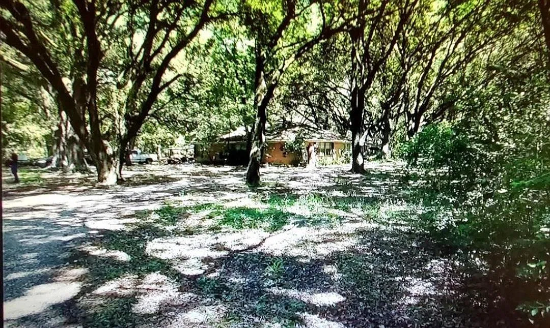 N Sam Houston Pkwy W, Houston — Photo 2