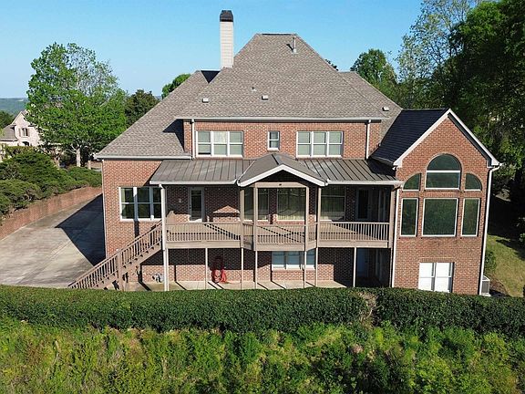 2nd image of 2125 Brook Highland Rdg