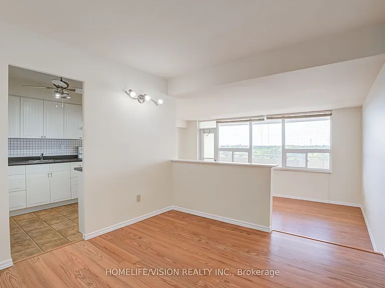 1360 York Mills Rd #905 — Photo 12