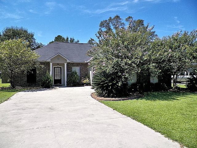 1st image of 13499 Orleans Dr