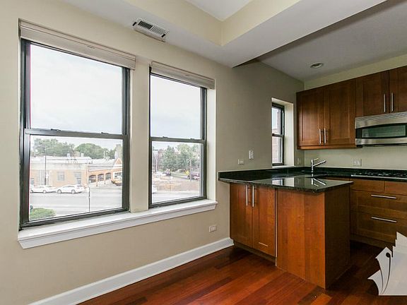 5th image of 3758 N Bernard St #2A