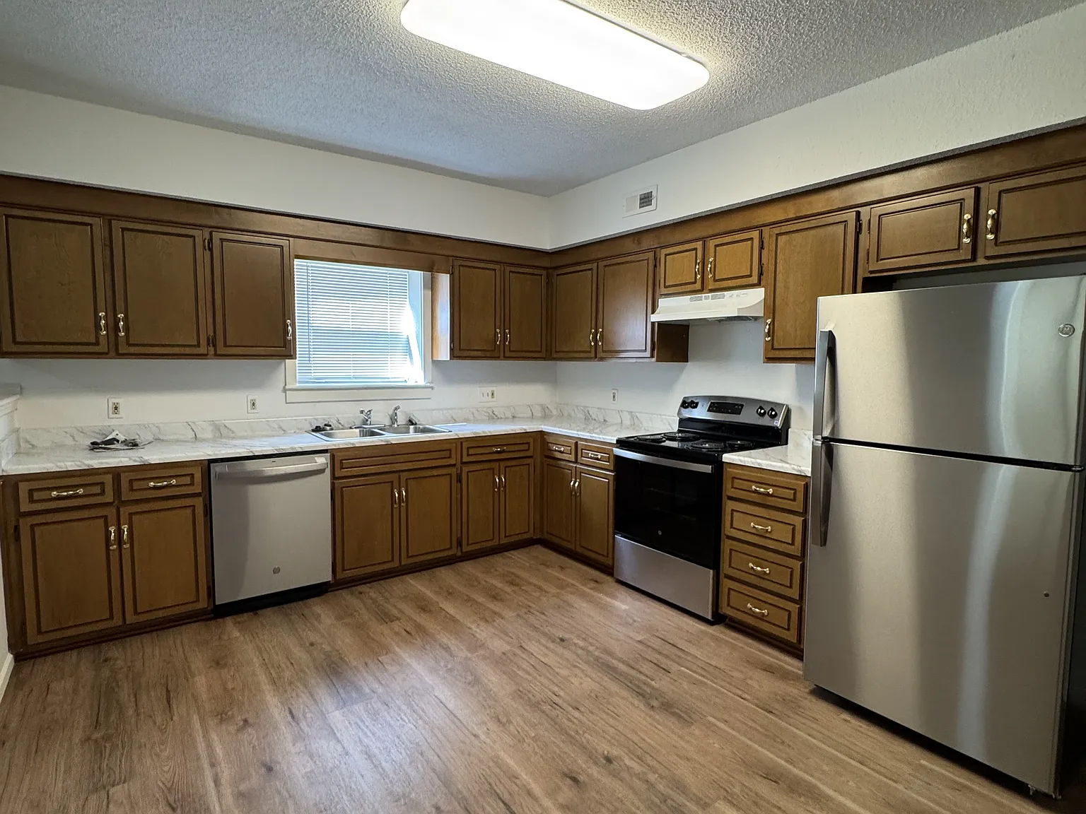 725 Kiowa Street - 725 Kiowa Street - B — Photo 3