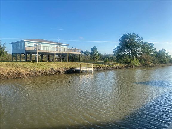 4th image of 510 Flamingo Dr