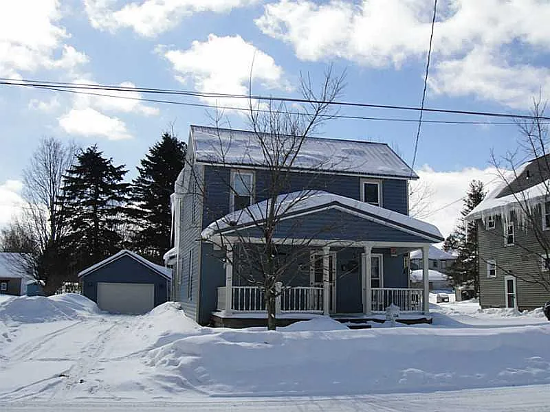 134 E Frederick St photo 1