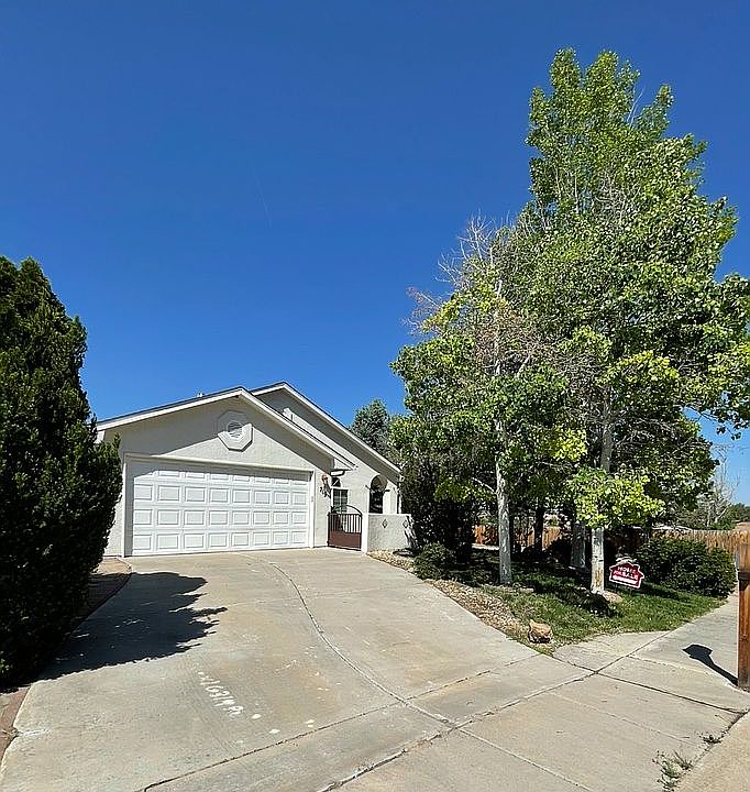1st image of 719 Ardath Ln