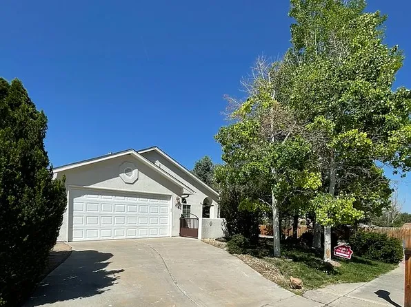 719 Ardath Ln, Pueblo, CO 81005