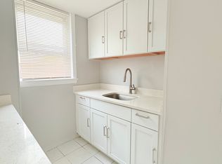 150 Penn St #1, Providence, RI 02909