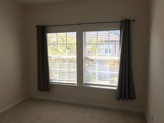 4th image of 11343 Estancia Villa Cir #303