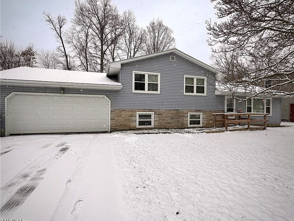 1st image of 5838 Yorktown Ln