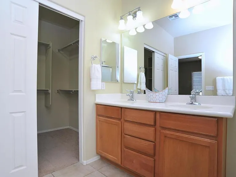 10577 E Water Poppy Rd — Photo 17