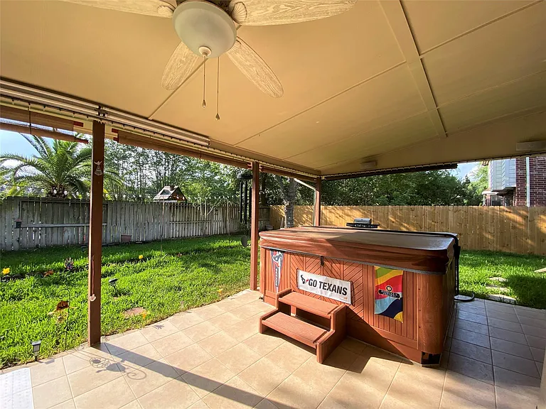 6918 Springcrest Ct — Photo 33