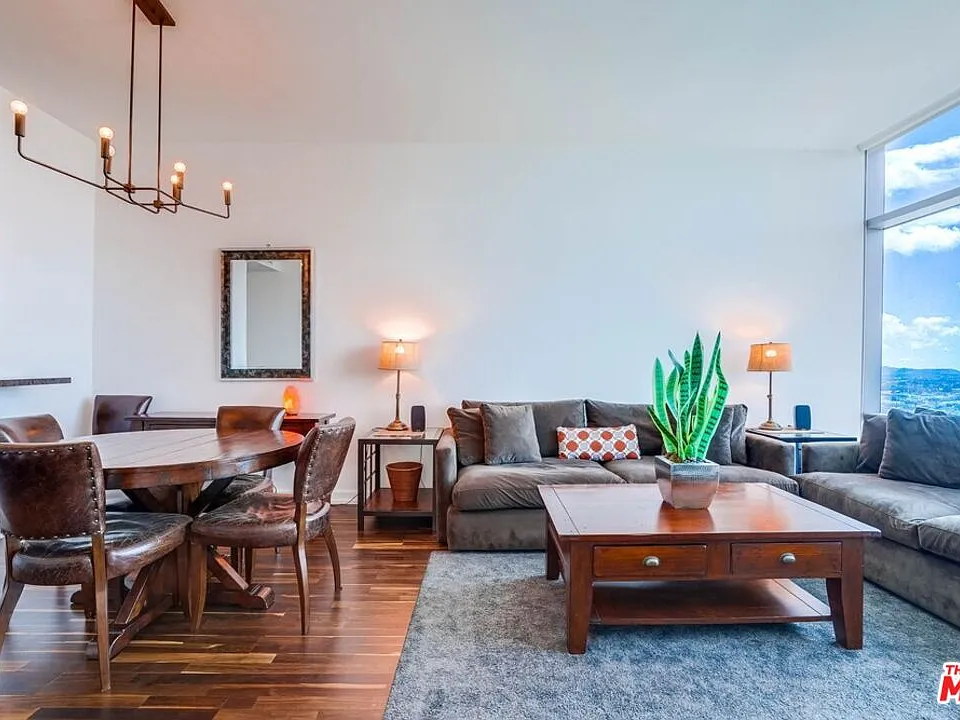 900 W Olympic Blvd #31F