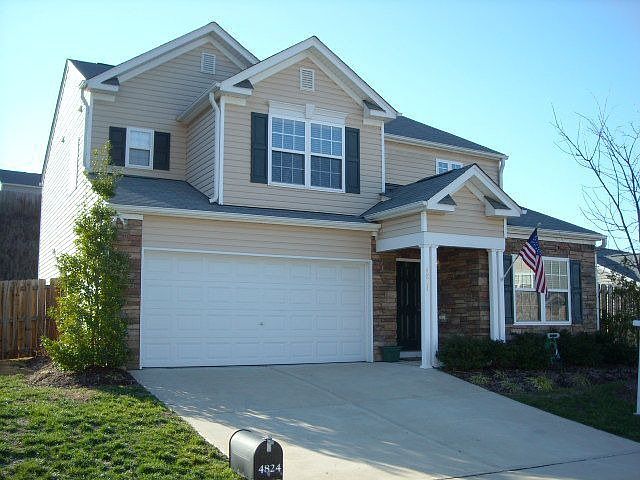 Inviting Curb Appeal!