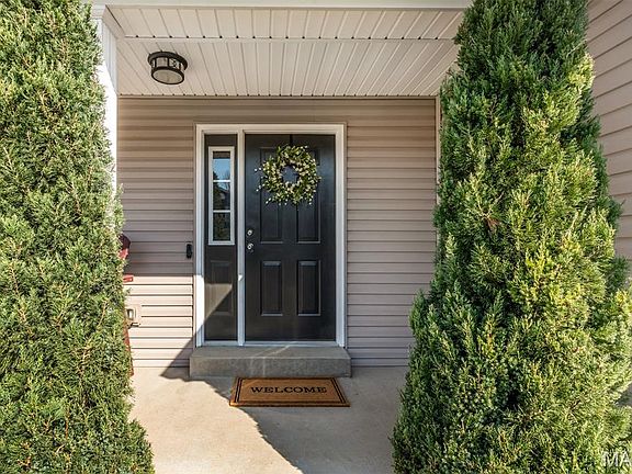 5th image of 111 Downing St