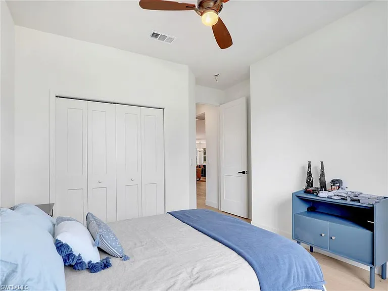 8850 Springwood Ct — Photo 35