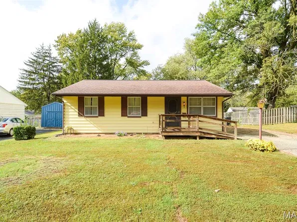 1440 Wabash Ave, Belleville, IL 62220