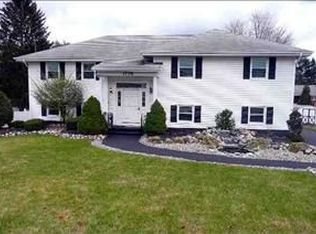 1778 Rensselaer Ave, Schenectady, NY 12303