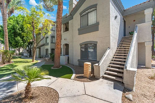 15095 N Thompson Peak Pkwy #2046 Photo 1