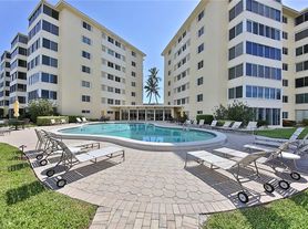 , Naples, FL
