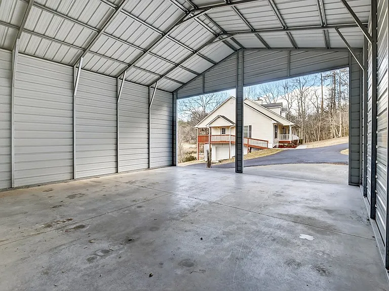 863 Woodland Dr — Photo 16